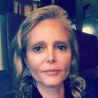 Dr. Isabelle Martin. Meilleurs Cardiologues à Paris