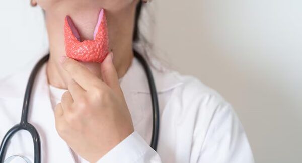 chirurgiens de la thyroïde à Paris
