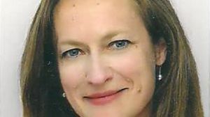 Dr. Labastie Marie