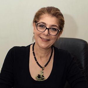 Dr. Parissa Zandi